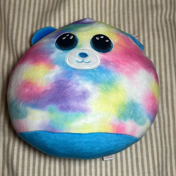 Cute little squish, mellow, colorful, has blue eyes and from TY squishy a boos - Picture 1 of 2